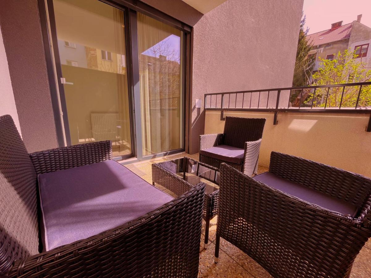 Elegant Escape Apartment I - City Centre Bratislava Exterior foto